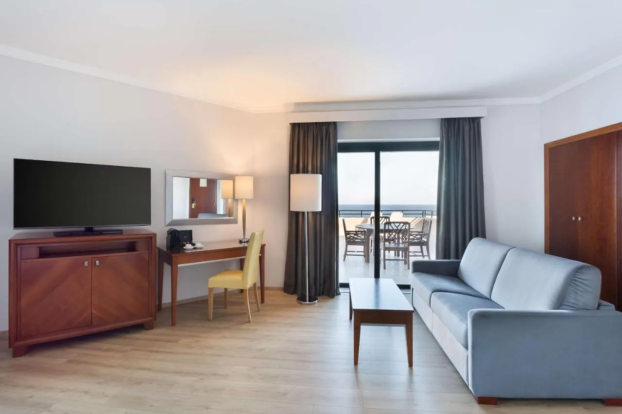 Отель Radisson Blu Resort, Malta St. Julian'S